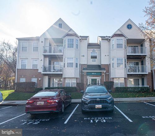 4-102-8911 Town Center Cir, UPPER MARLBORO, MD, 20774-4769 | Card Image