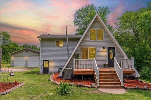 310 90th St, CLEAR LAKE, WI, 54005-4008 | Card Image