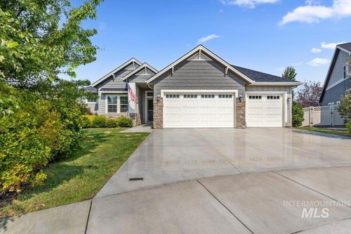 4577 N Comiso Pl, Meridian, ID, 83646-4636 | Card Image