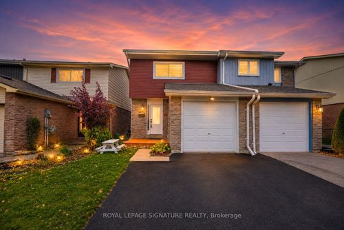 16 Christie Cres, Barrie, ON, L4N4W8 | Card Image