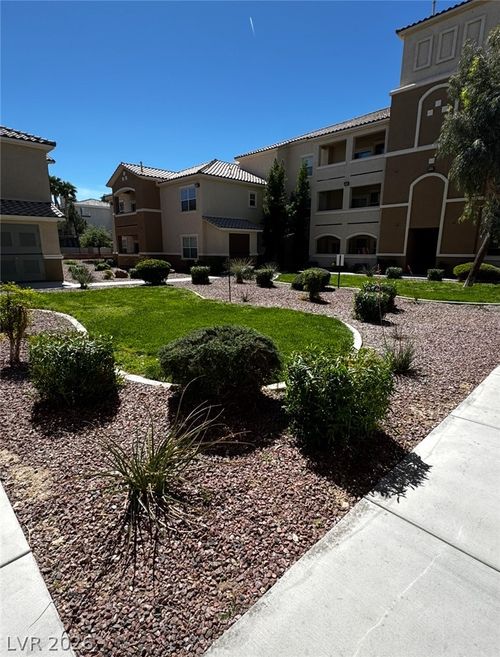 1121-8777 W Maule Ave, Las Vegas, NV, 89148-4868 | Card Image