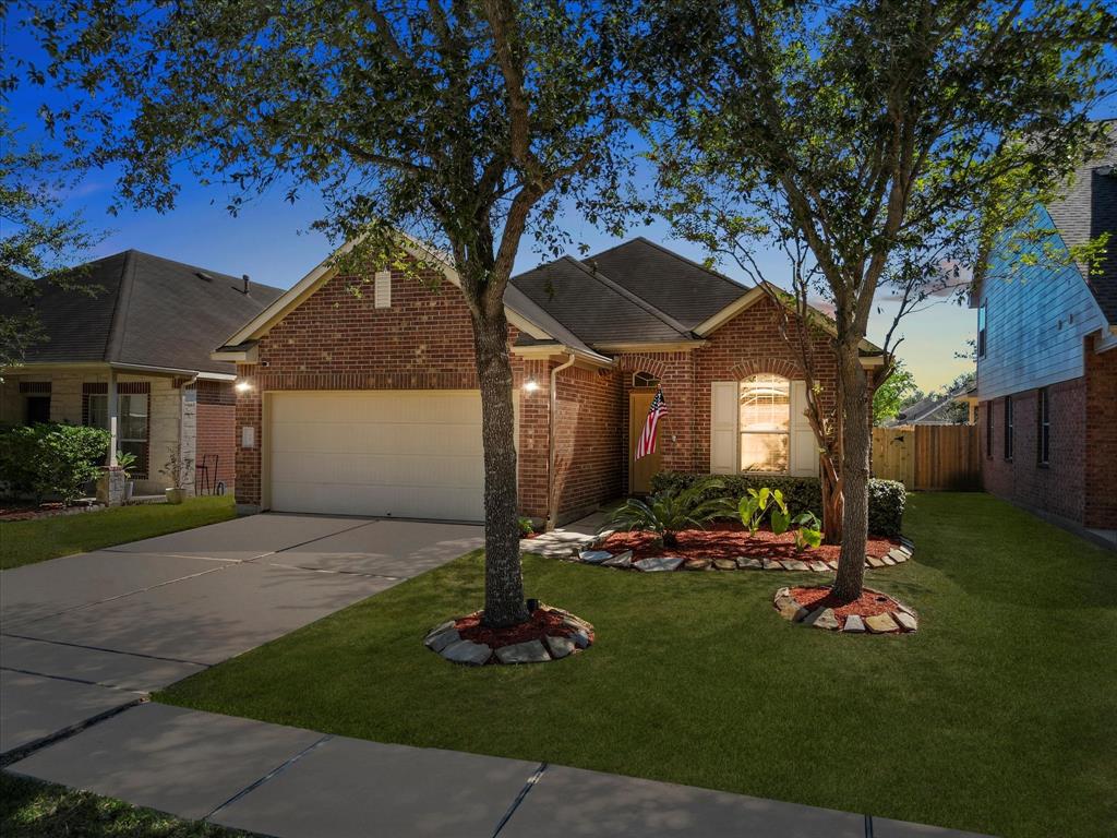 Supiro Dr, Manvel, TX 77578