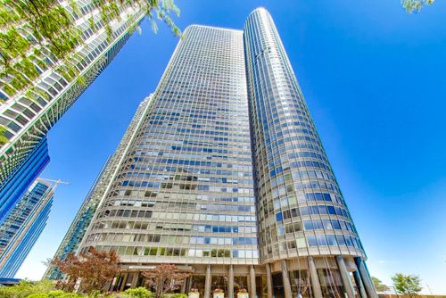 2007-155 Harbor Dr, Chicago, IL, 60601-5004 | Card Image