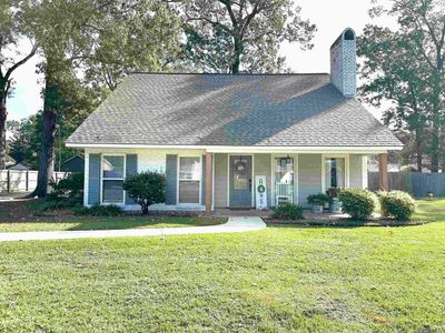 7554 Pippin Ln, House other with 3 bedrooms, 2 bathrooms and null parking in Greenwell Springs LA | Image 1