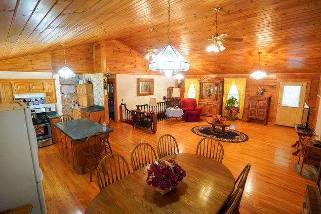 1675 Chigger Hollow Rd, House other with 3 bedrooms, 3 bathrooms and 13 parking in Pleasant Shade TN | Image 10