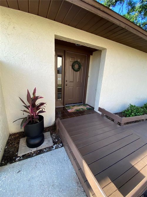 apt-3-1880 N Crystal Lake Dr, LAKELAND, FL, 33801-5973 | Card Image
