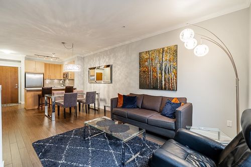 403-139 W 22nd St, North Vancouver, BC, V7M0B5 | Card Image