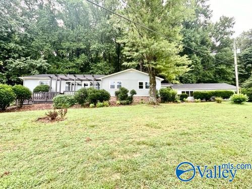 172 Day Dr, Brownsboro, AL, 35741-9718 | Card Image