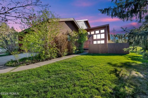 3959 Village Round Dr, Park City, UT, 84098-6515 | Card Image