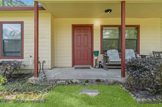 185 Rustic Way, House other with 3 bedrooms, 2 bathrooms and null parking in Livingston TX | Image 6