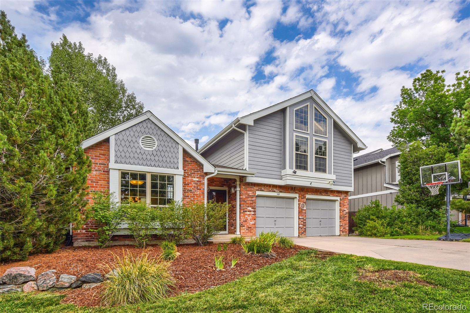 Residential in Castle Pines