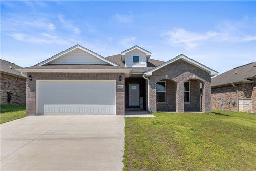 6011 Nw Hoover Street, Bentonville, AR, 72713 | Card Image
