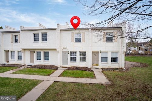 973 Stratford Ct, State College, PA, 16801-4362 | Card Image