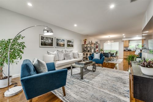 209-4616 W Lovers Ln, Dallas, TX, 75209-3154 | Card Image