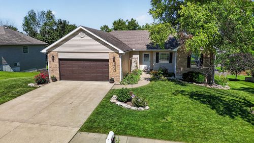 3807 Crocodile Dr, COLUMBIA, MO, 65202-3786 | Card Image