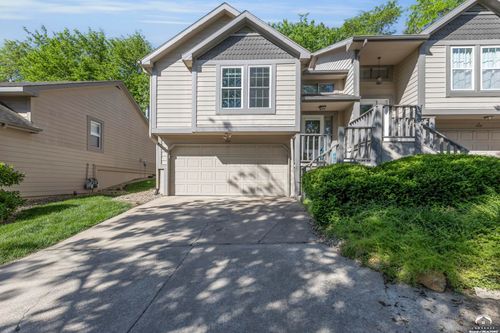 c-1409 Lawrence Ave, Lawrence, KS, 66049-2947 | Card Image