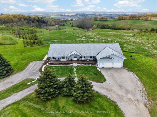 4886 15th Side Road, New Tecumseth, ON, L0L1L0 | Card Image