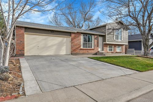 4642 Eureka Ct, Denver, CO, 80239-5141 | Card Image