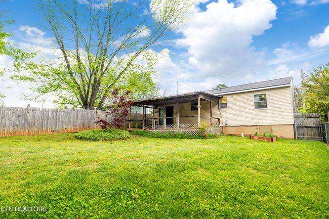 2105 Bradshaw Garden Rd, House other with 2 bedrooms, 1 bathrooms and null parking in Knoxville TN | Image 33