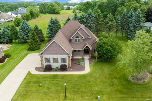 56 N Superior Ave, Warsaw, IN, 46582-8202 | Card Image