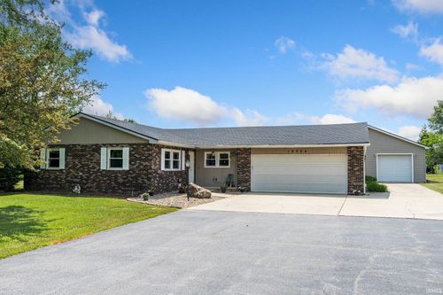 16224 Feighner Rd, Roanoke, IN, 46783-9615 | Card Image