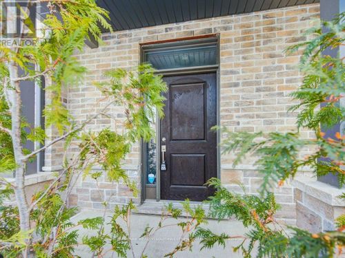 62-745 Chelton Rd, London, ON, N6M0J1 | Card Image