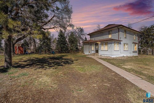 24681 457th Ave, Colton, SD, 57018-5033 | Card Image