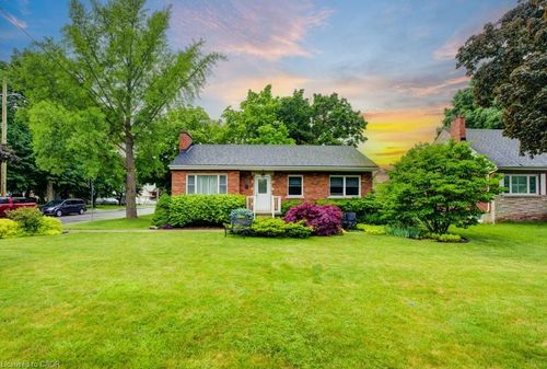 1 Bryant Crt, Hamilton, ON, L8K4A9 | Card Image