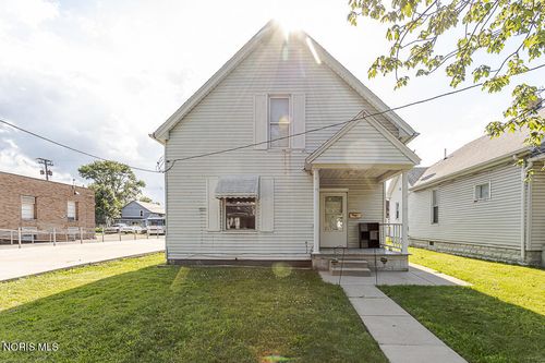 734 Willard St, Toledo, OH, 43605-2722 | Card Image