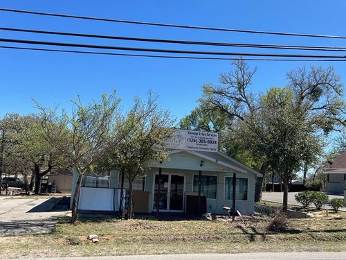 808 N Phillips Ranch Rd, Granite Shoals, TX, 78654-2023 | Card Image