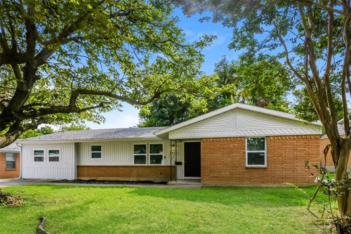 4921 Rector Ave, Fort Worth, TX, 76133-1707 | Card Image