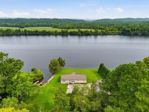 616 Layman Cir, Decatur, TN, 37322-3077 | Card Image