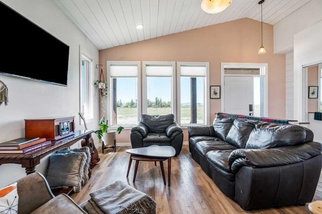 75 Deer Path Meadow, House other with 3 bedrooms, 3 bathrooms and null parking in Fort Macleod AB | Image 6
