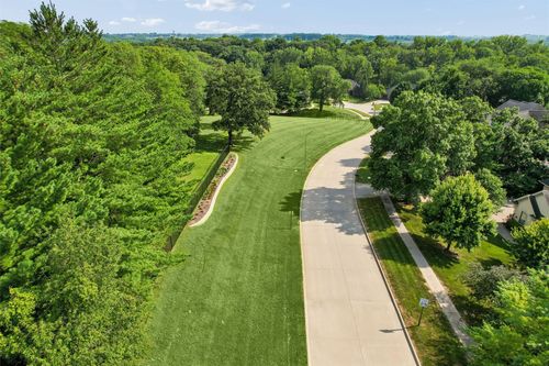 2004 S 41st Ct, West Des Moines, IA, 50265-5756 | Card Image