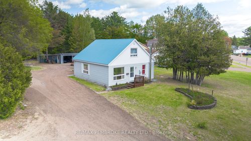 2185 Petawawa Blvd, Pembroke, ON, K8A7G8 | Card Image
