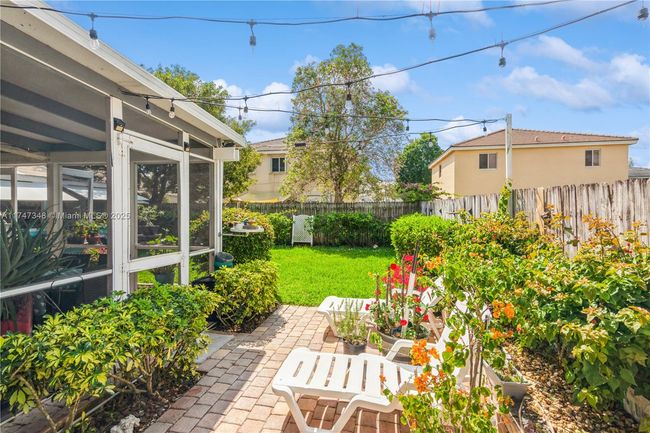 3076 Se 4 Th Ct, House other with 5 bedrooms, 3 bathrooms and null parking in Homestead FL | Image 33