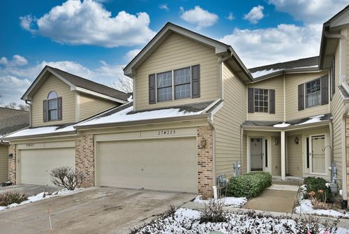 27w225 Ash Ct, Winfield, IL, 60190-1959 | Card Image