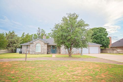 2912 Mockingbird Ln, Denver City, TX, 79323-9541 | Card Image
