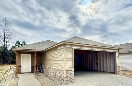 10612 Mason Dr, North Little Rock, AR, 72113-7877 | Card Image