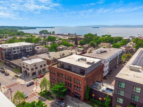 unit-202-161 Saint Paul St, Burlington, VT, 05401-4991 | Card Image