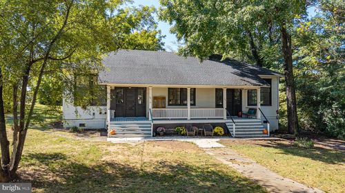 101 W Main Street W, BOYCE, VA, 22620 | Card Image
