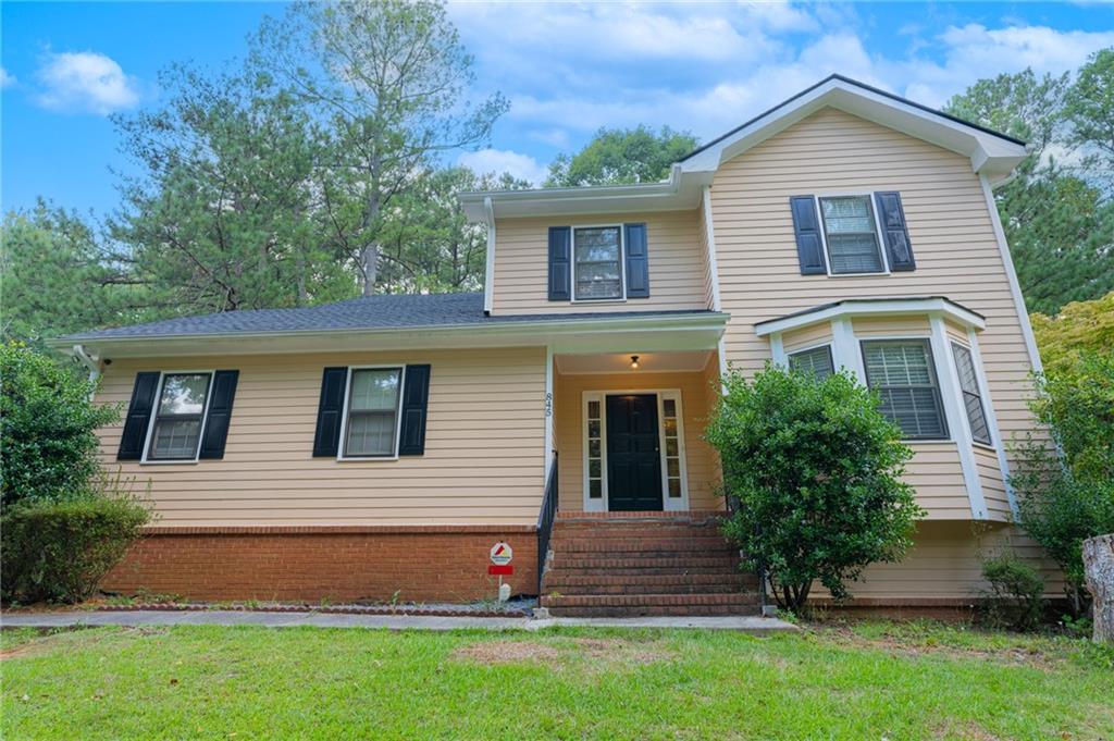 Pine Ridge Dr, Stone Mountain, GA 30087