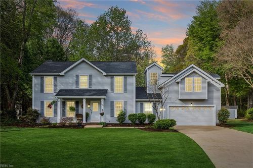 203 N Bowman Ter, Yorktown, VA, 23693-3602 | Card Image