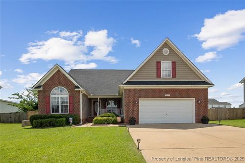 1411 Seabiscuit Dr, Parkton, NC, 28371-7702 | Card Image