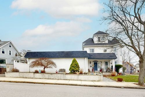 100 Sargent St, Winthrop, MA, 02152-2806 | Card Image