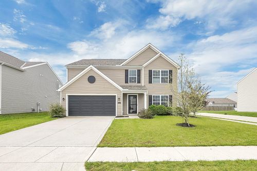 5617 Branchville Dr, Canal Winchester, OH, 43110-1511 | Card Image