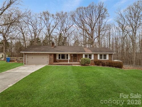 2231 Snuggs Park Rd, Albemarle, NC, 28001-8509 | Card Image