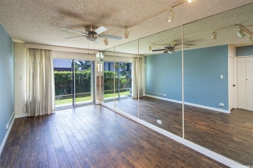 apt-104-212 Huali St, Honolulu, HI, 96813-1859 | Card Image