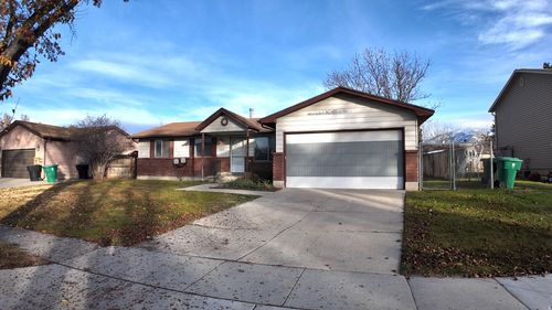 5987 S Blue Stone Cir, Murray, UT, 84123-5504 | Card Image