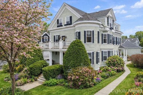 1-2 Naples Rd, Salem, MA, 01970-5385 | Card Image